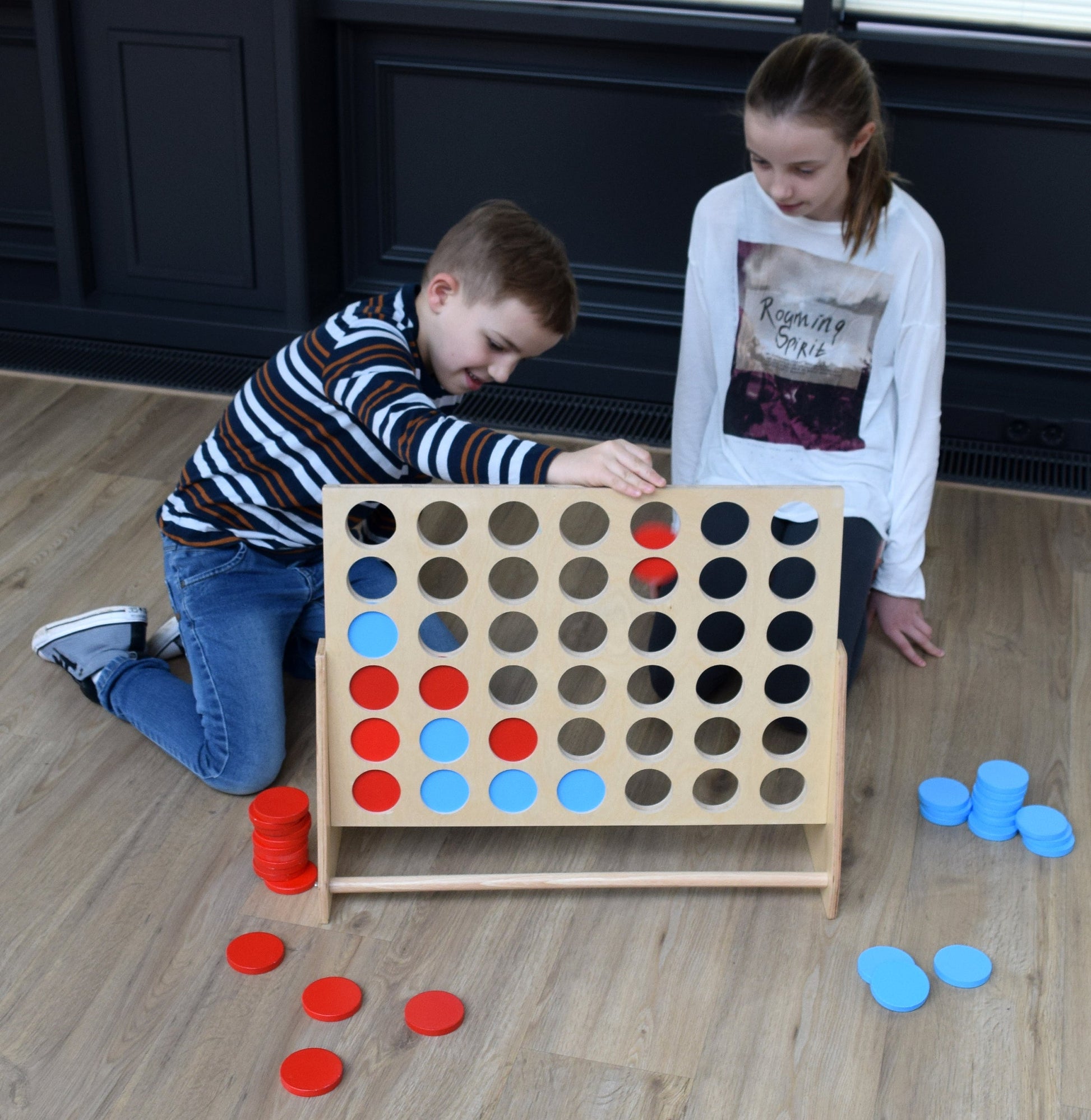 Mega Vier Gewinnt Forchtenberger Puzzle & Spiele BLS GmbH, Kopernikusstraße 1, 74670 Forchtenberg; Kontakt: mail@bls.de