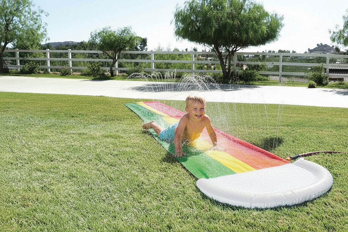 Toboggan aquatique arc-en-ciel 