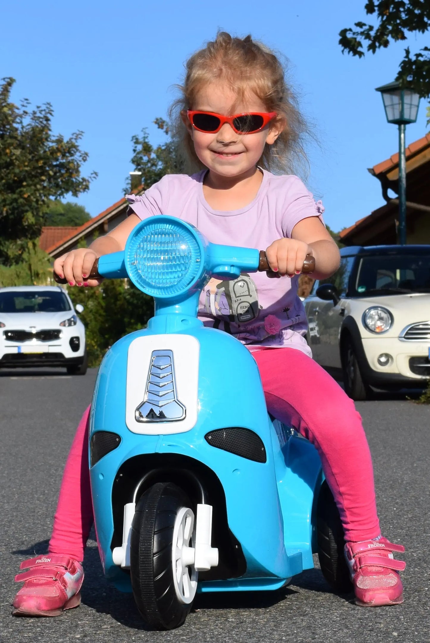 Retro Elektroroller - CHiLA ...einfach gutes Spielzeug!